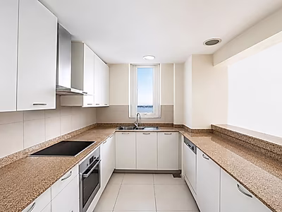 TITLE DEED READY | ELEGANT 2BR WITH PANORAMIC MARINA VIEW | VIVA BAHRIYA