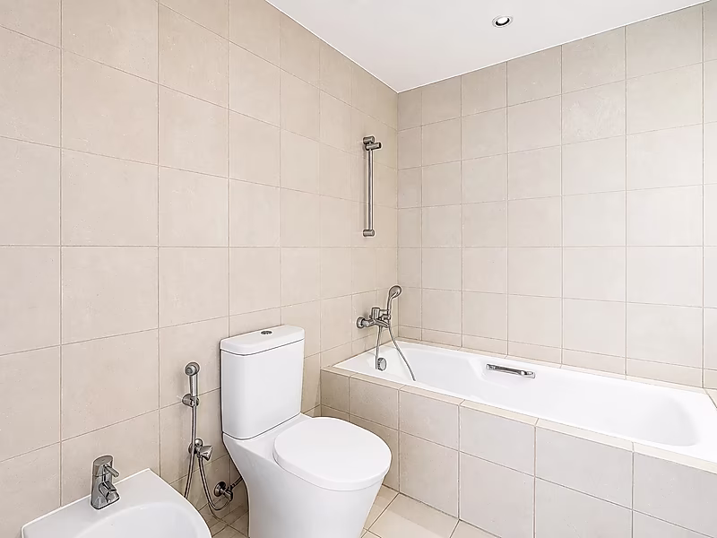 TITLE DEED READY | ELEGANT 2BR WITH PANORAMIC MARINA VIEW | VIVA BAHRIYA - Photo 7