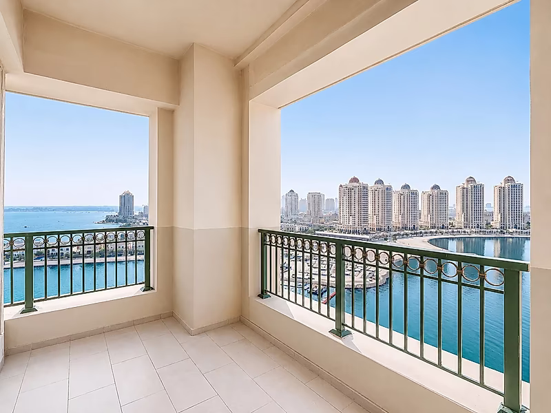 TITLE DEED READY | ELEGANT 2BR WITH PANORAMIC MARINA VIEW | VIVA BAHRIYA - Photo 9