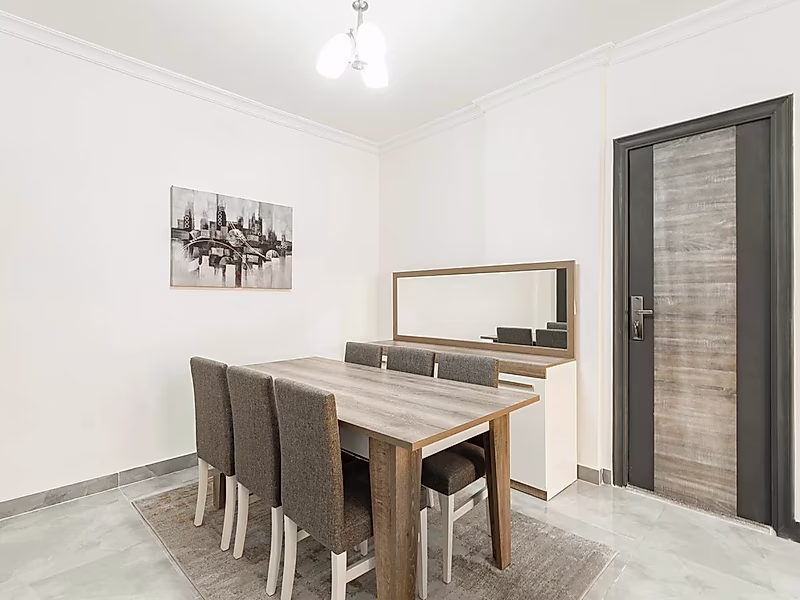 2 Bedroom Premium Apartment | Tenanted | Prime Location - Photo 7