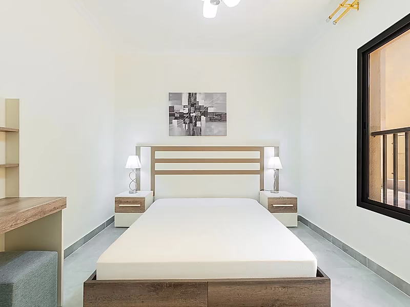 2 Bedroom Standard Apartment | Tenanted | Prime Location - Photo 2