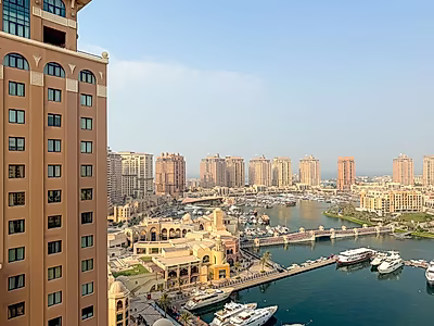 شقة مفروشة بالكامل للإيجار من غرفة نوم واحدة في بورتو أرابيا | طابق مرتفع | إطلالة جزئية على المارينا وكتارا