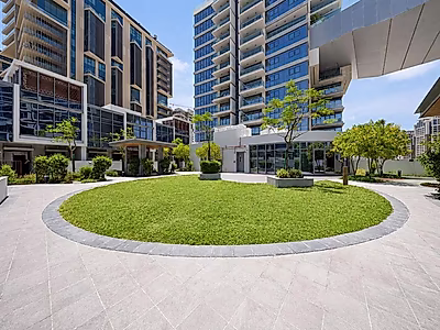 Stunning Modern Townhouse with Luxury Finishes