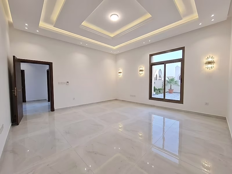7BR Villa with Majlis | Near Lulu Al Wukair - Photo 4