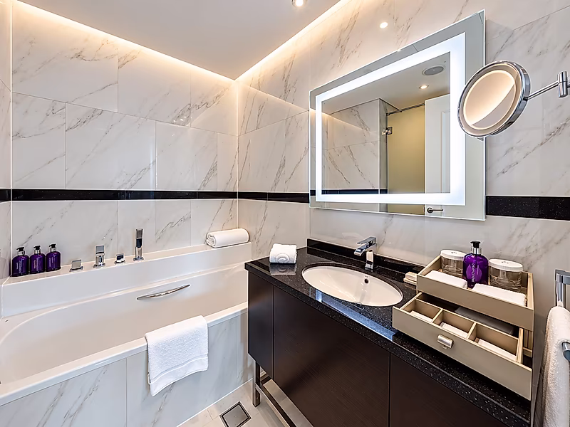 BILLS INC | FURNISHED 4 BED + OFFICE + M PENTHOUSE | WESTBAY - Photo 18