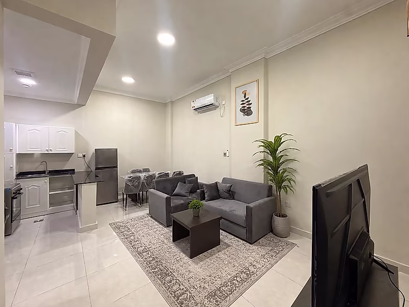 Fully Refurbished Residential Building | Corporate Lease 3 Years | Strong Rental Income - Photo 6