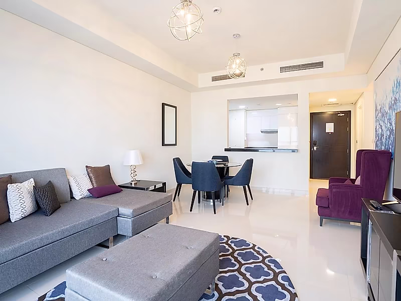Premium 1BR | High Floor | Full Sea View | DAMAC Waterfront - Photo 2