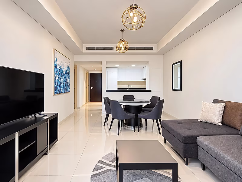 Wake Up by the Sea | Spacious 2BR | Private Beach Access - Photo 2