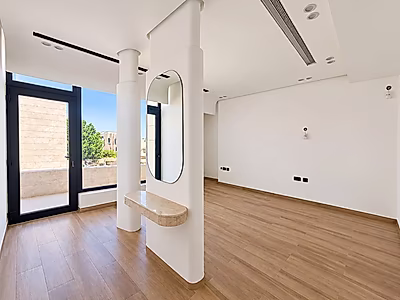 BRAND NEW VILLA WITH PRIVATE POOL & HIGH END AMENITIES