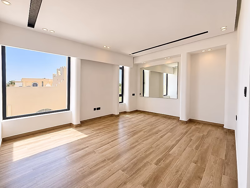 LUXURY NEW VILLA | PRIVATE POOL, ELEVATOR & SPACIOUS BASEMENT - Photo 2
