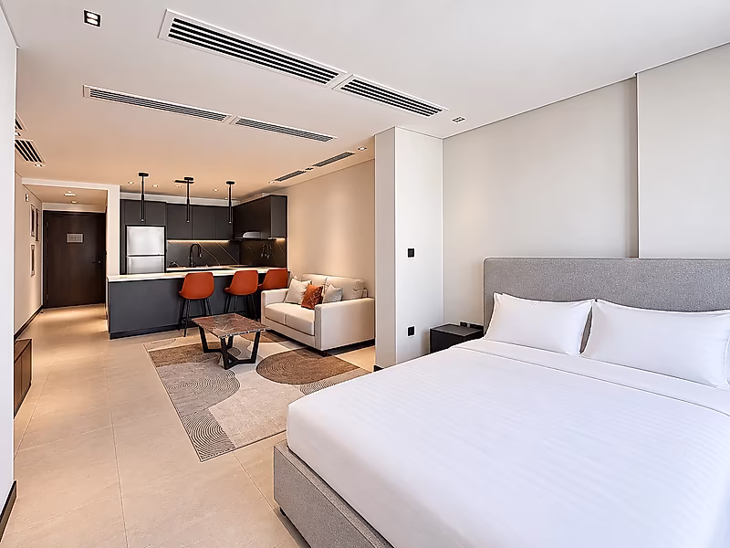 BRAND NEW ATTRACTIVE FF STUDIO | SEA VIEW - Photo 6