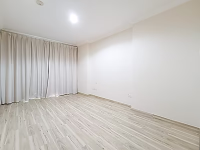 ONE-BEDROOM SEMI-FURNISHED APARTMENT IN PORTO ARABIA
