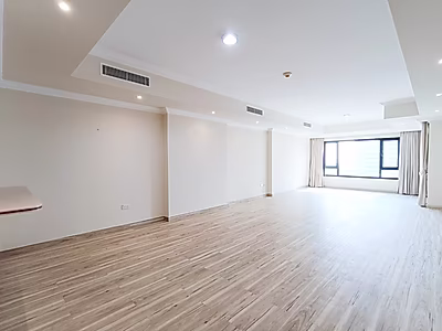 ONE-BEDROOM SEMI-FURNISHED APARTMENT IN PORTO ARABIA