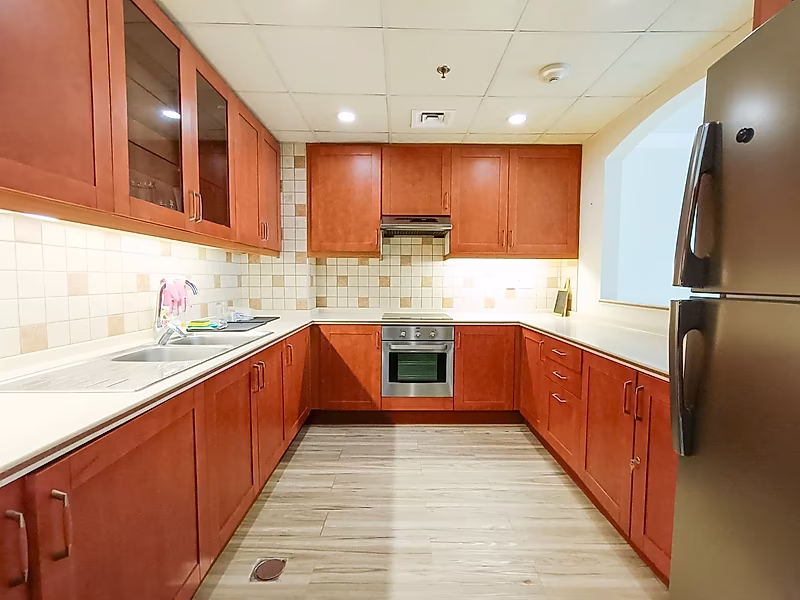 ONE-BEDROOM SEMI-FURNISHED APARTMENT IN PORTO ARABIA - Photo 9