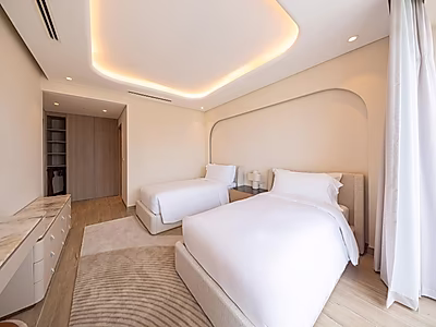 Luxury 2BR Retreat | Sophisticated Design | Resale