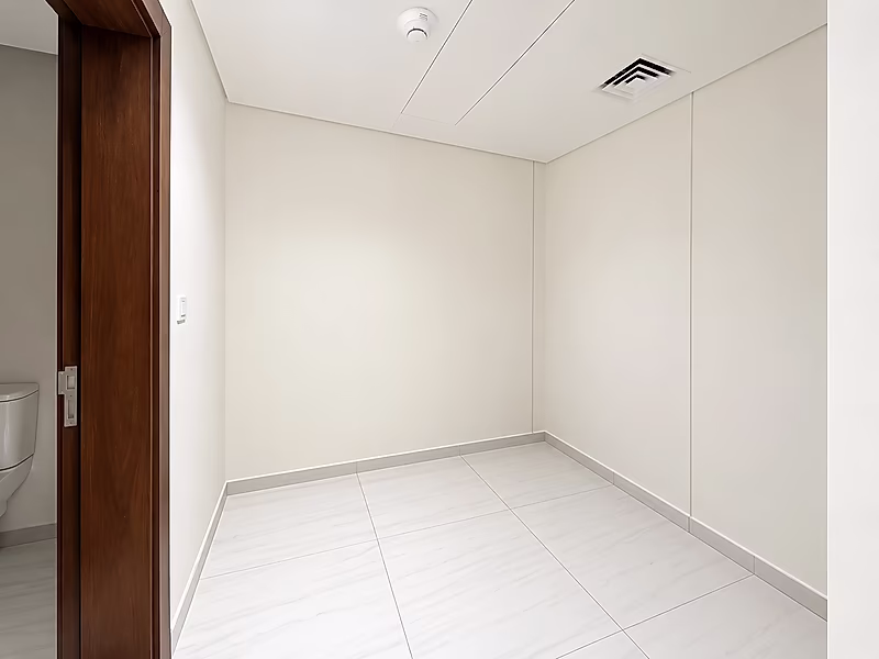 Stunning and Pristine 2BHK+Maid in Gewan Island - Photo 3