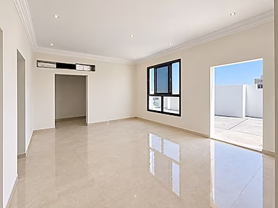 Spacious 7-Bedroom Villa for Sale in Huzoom – Ready to Move In
