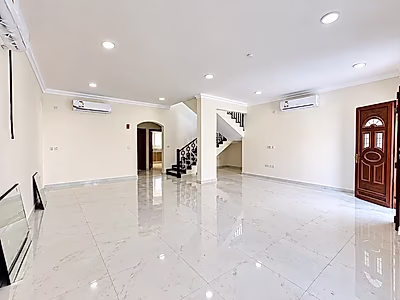 STUNNING COMPOUND VILLA FOR UPSCALE LIVING