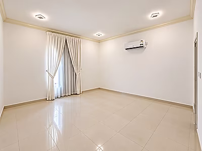 EXQUISITE VILLA WITH OPULENT TOUCHES