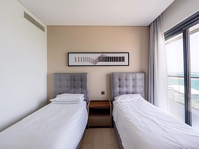 MODERN 2BR PLUS MAID WITH BALCONY LUSAIL MARINA - Photo 9