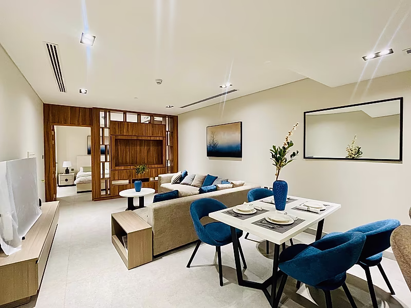 ELEGANT 1-BED CONVERTED STUDIO | INDOOR & OUTDOOR POOL | LUSAIL - Photo 2