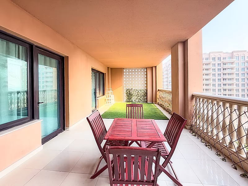 ONE-BEDROOM SEMI-FURNISHED APARTMENT IN PORTO ARABIA - Photo 2