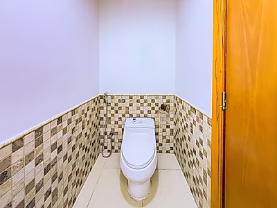 ONE-BEDROOM SEMI-FURNISHED APARTMENT IN PORTO ARABIA