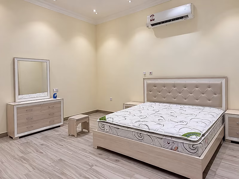 فيلا أول ساكن بمسبح وبيسمنت واسع | الرويس - Photo 9