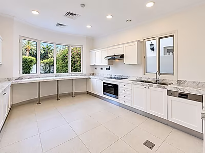 FURNISHED MODERN SPACIOUS 4+M VILLA | GARDEN | LAGOON