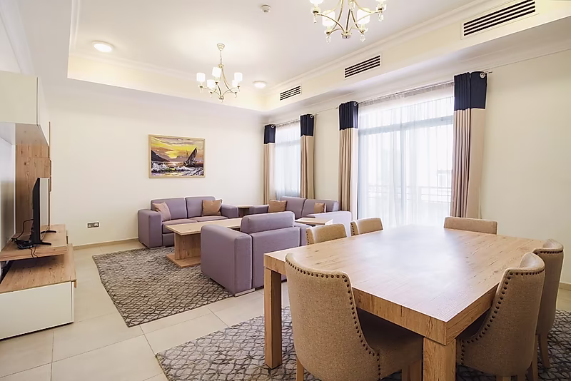 SPACIOUS FULLY FURNISHED 2 BEDROOM APARTMENT IN COMPOUND - Photo 2
