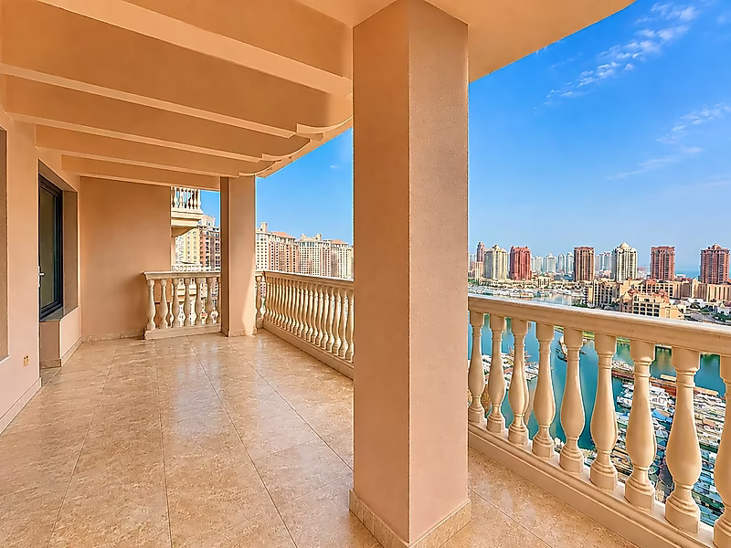 AMAZING 3BR + MAID IN THE PEARL WITH BALCONY - Photo 2