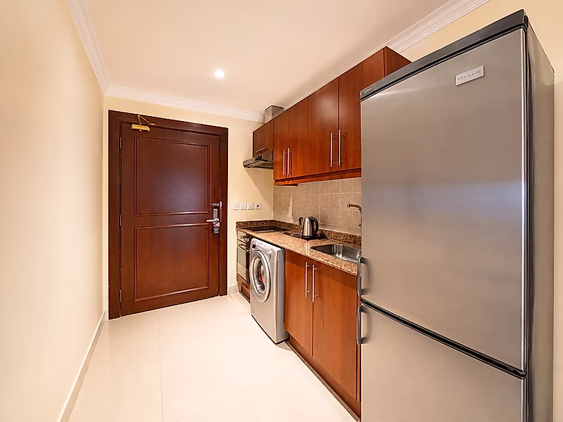 FULLY FURNISHED LUXURY STUDIO | ALL BILLS INCLUDED - Photo 5