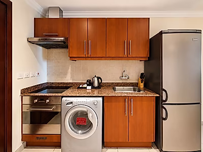 FULLY FURNISHED LUXURY STUDIO | ALL BILLS INCLUDED