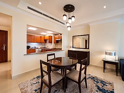 SPACIOUS 1-BEDROOM | FURNISHED | PRIME PEARL LOCATION