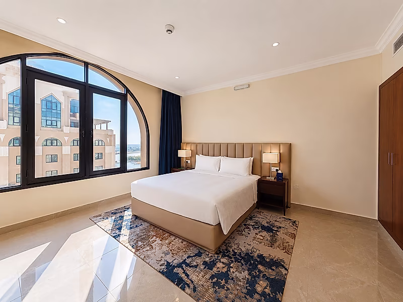 EXECUTIVE 3-BEDROOM | FURNISHED | PORTO ARABIA | THE PEARL - Photo 10