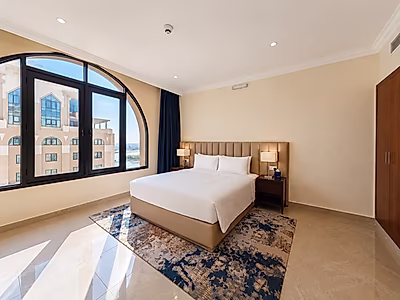 EXECUTIVE 3-BEDROOM | FURNISHED | PORTO ARABIA | THE PEARL