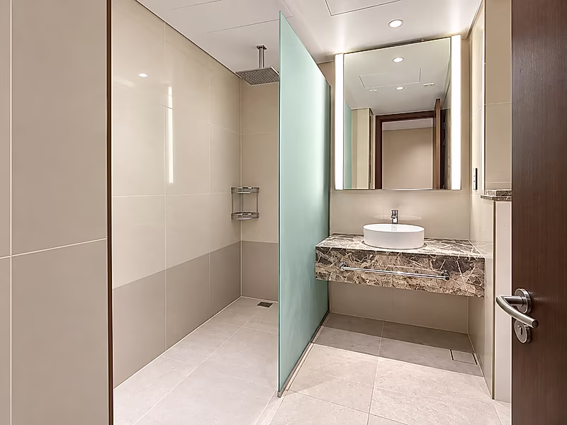 ELEGANCE AND COMFORT! 3BR + MAID APARTMENT | LUSAIL - Photo 6
