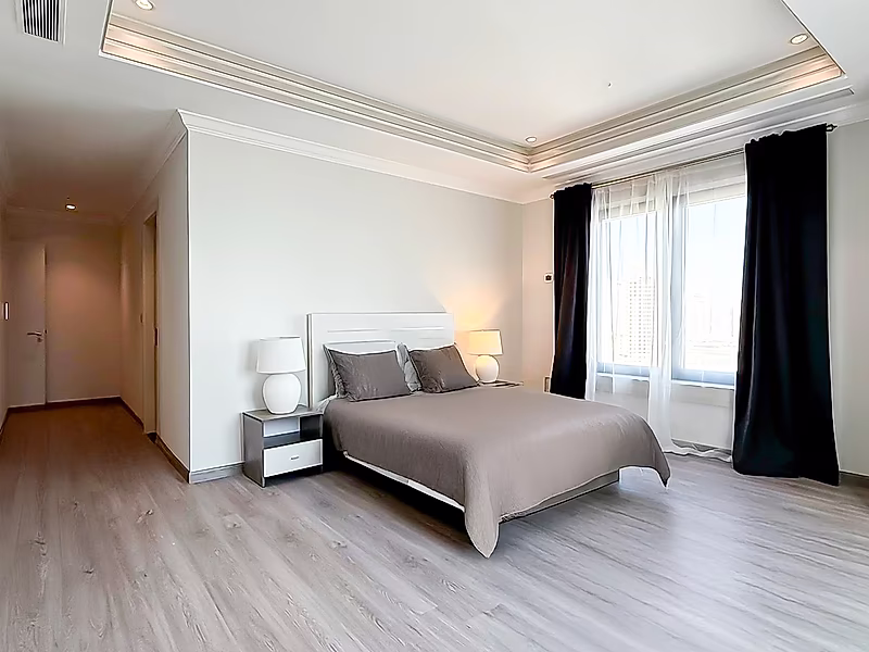 CONTEMPORARY 2-BEDROOM APARTMENT | BILLS INCLUDED | THE PEARL - Photo 7