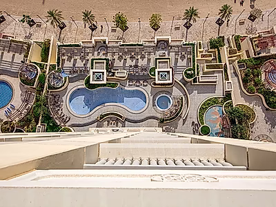 BEACH ACCESS | FULLY FURNISHED STUDIO APARTMENT