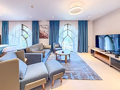 STYLISH STUDIO WITH BEACH ACCESS & FREE WIFI