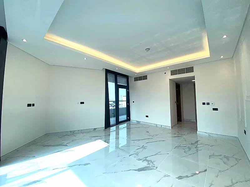 STYLISH 2BR APARTMENT | PREMIUM AMENITIES - Photo 2