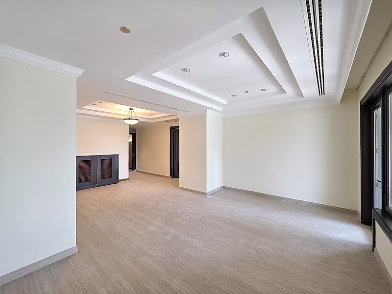 HIGH VALUE 1 BEDROOM  IN PORTO ARABIA - Photo 1