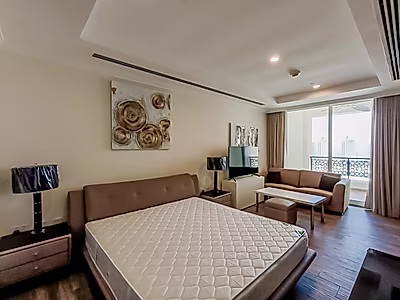 FULLY FURNISHED STUDIO FOR RENT - VIVA BAHRIA