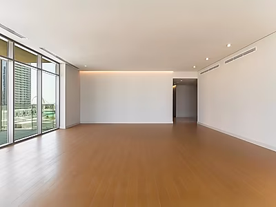 وحدة سكنية فسيحة من 3 غرف نوم + غرفة خادمة | 224 متر مربع | واجهة لوسيل البحرية