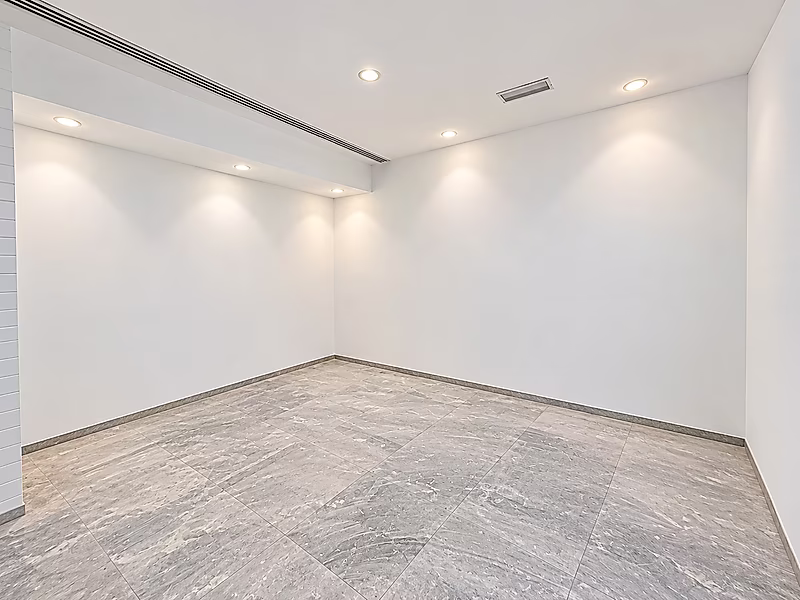 مكتب فاخر شبه مجهز | 173 م² | مارينا لوسيل - Photo 5