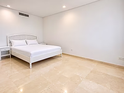 LUXURY 3+MAID TOWNHOUSE | BEACH ACCESS | BILLS INCLUDED