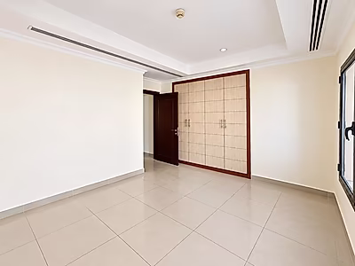 SOPHISTICATED 2-BEDS+MAIDS APARTMENT WITH MODERN ELEGANCE