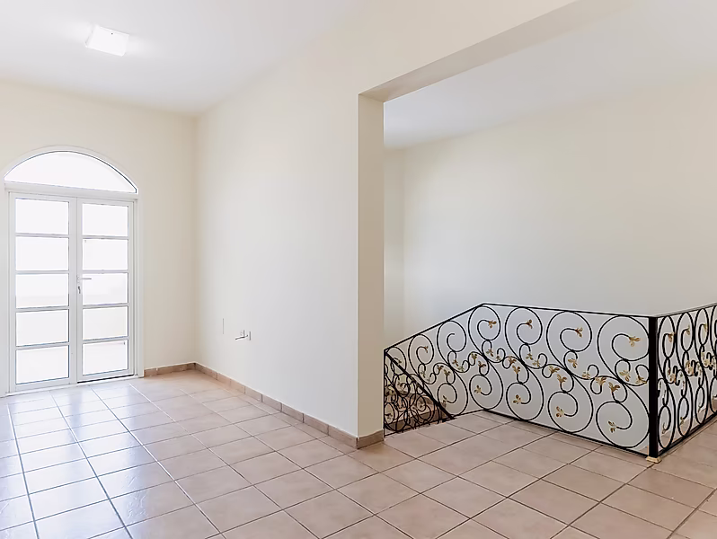 4-BEDROOM VILLA IN COMPOUND | AL WAAB - Photo 8