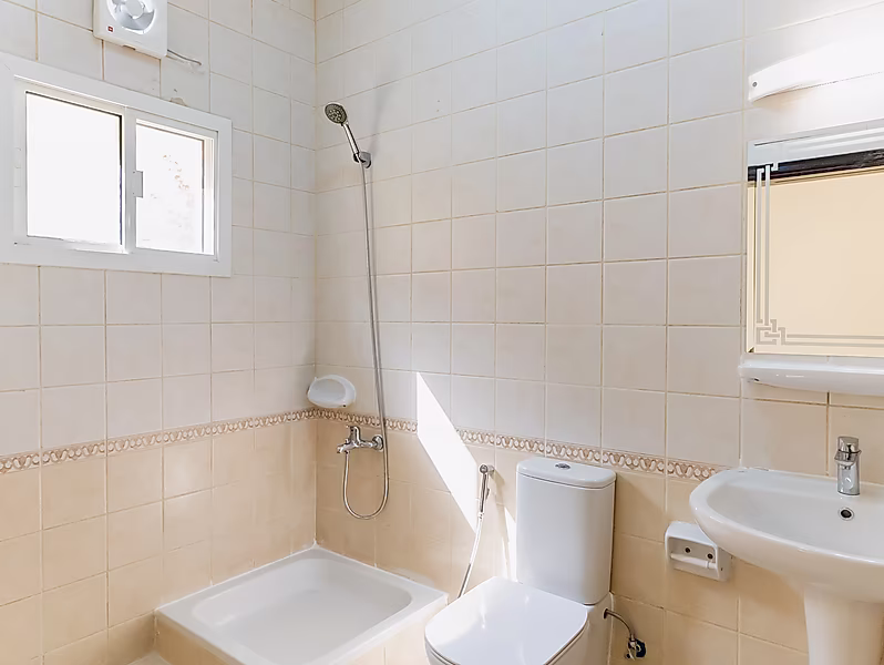 4-BEDROOM VILLA IN COMPOUND | AL WAAB - Photo 15