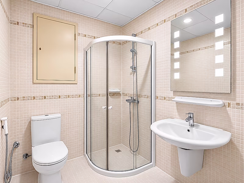 FURNISHED 1-BEDROOM APARTMENT | WEST BAY - Photo 5